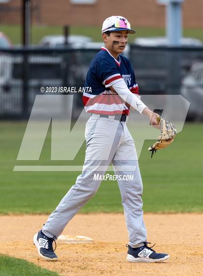 Thumbnail 3 in Terry Sanford @ South View photogallery.