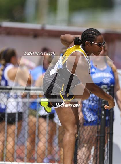 Thumbnail 2 in Class 5 Shot Put (MSHSAA State Championship) photogallery.