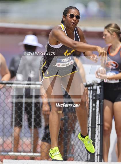 Thumbnail 3 in Class 5 Shot Put (MSHSAA State Championship) photogallery.