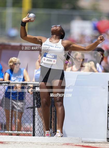 Thumbnail 3 in Class 5 Shot Put (MSHSAA State Championship) photogallery.
