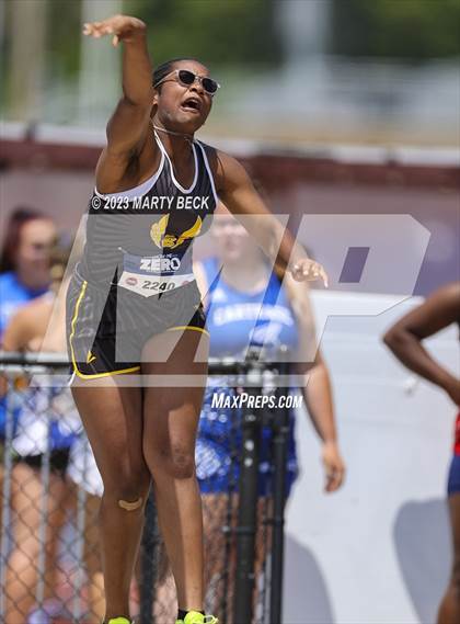 Thumbnail 3 in Class 5 Shot Put (MSHSAA State Championship) photogallery.