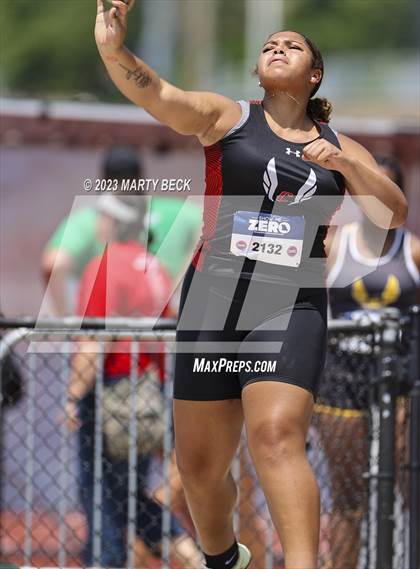 Thumbnail 2 in Class 5 Shot Put (MSHSAA State Championship) photogallery.