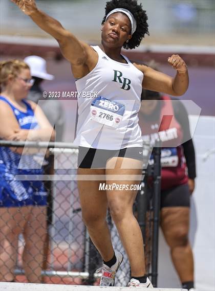 Thumbnail 1 in Class 5 Shot Put (MSHSAA State Championship) photogallery.