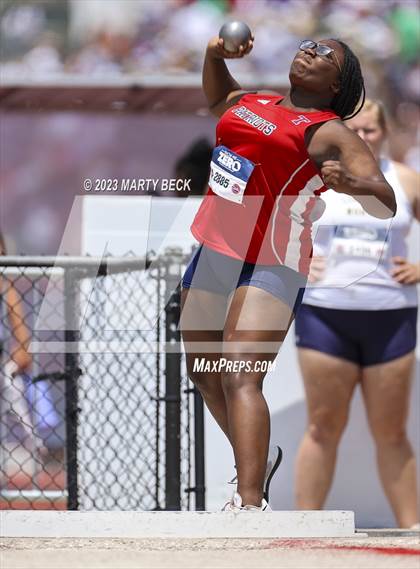 Thumbnail 3 in Class 5 Shot Put (MSHSAA State Championship) photogallery.