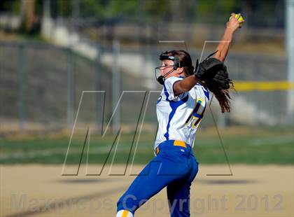 Thumbnail 3 in St. Clair vs. St. Francis Borgia photogallery.