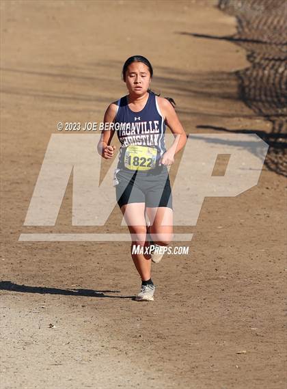 Thumbnail 2 in CIF Division 5 Championships photogallery.