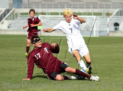 Thumbnail 2 in Air Academy vs. Cheyenne Mountain (CHSAA 4A Final) photogallery.