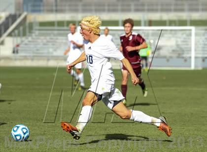 Thumbnail 3 in Air Academy vs. Cheyenne Mountain (CHSAA 4A Final) photogallery.