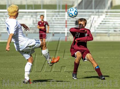 Thumbnail 2 in Air Academy vs. Cheyenne Mountain (CHSAA 4A Final) photogallery.