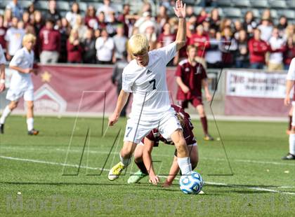 Thumbnail 3 in Air Academy vs. Cheyenne Mountain (CHSAA 4A Final) photogallery.