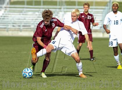 Thumbnail 3 in Air Academy vs. Cheyenne Mountain (CHSAA 4A Final) photogallery.