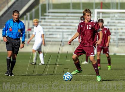 Thumbnail 3 in Air Academy vs. Cheyenne Mountain (CHSAA 4A Final) photogallery.