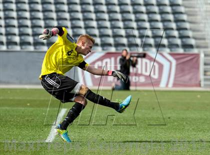 Thumbnail 3 in Air Academy vs. Cheyenne Mountain (CHSAA 4A Final) photogallery.
