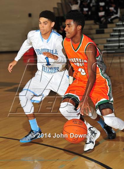 Thumbnail 1 in Poly @ Foothill (MaxPreps Holiday Classic) photogallery.