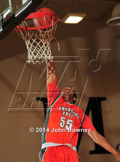 Thumbnail 1 in Poly @ Foothill (MaxPreps Holiday Classic) photogallery.