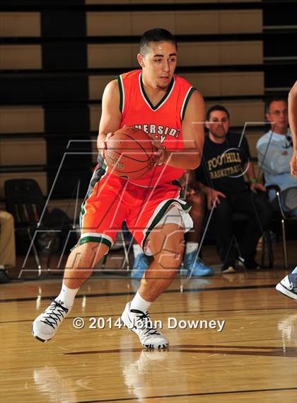Thumbnail 2 in Poly @ Foothill (MaxPreps Holiday Classic) photogallery.