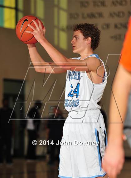 Thumbnail 2 in Poly @ Foothill (MaxPreps Holiday Classic) photogallery.