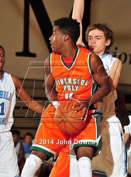 Thumbnail 2 in Poly @ Foothill (MaxPreps Holiday Classic) photogallery.