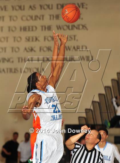 Thumbnail 1 in Poly @ Foothill (MaxPreps Holiday Classic) photogallery.