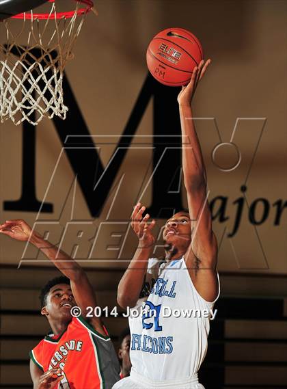 Thumbnail 1 in Poly @ Foothill (MaxPreps Holiday Classic) photogallery.