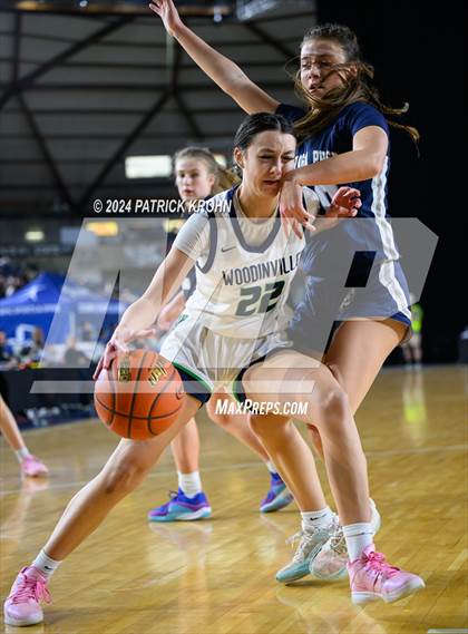 Thumbnail 2 in Woodinville vs. Gonzaga Prep (WIAA 4A Quarterfinals) photogallery.