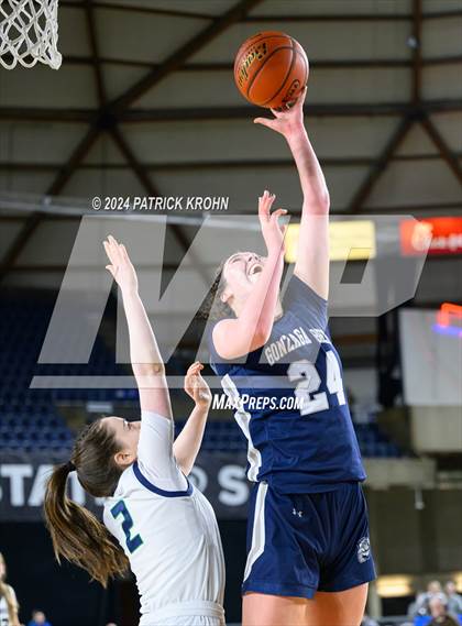 Thumbnail 3 in Woodinville vs. Gonzaga Prep (WIAA 4A Quarterfinals) photogallery.