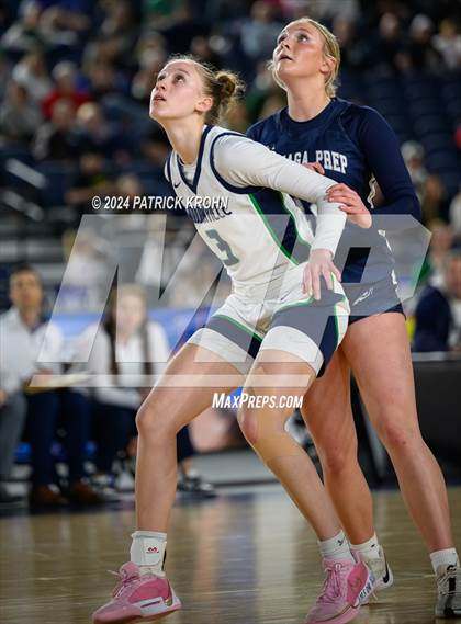 Thumbnail 1 in Woodinville vs. Gonzaga Prep (WIAA 4A Quarterfinals) photogallery.