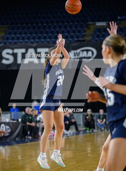 Thumbnail 2 in Woodinville vs. Gonzaga Prep (WIAA 4A Quarterfinals) photogallery.