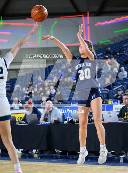 Thumbnail 2 in Woodinville vs. Gonzaga Prep (WIAA 4A Quarterfinals) photogallery.