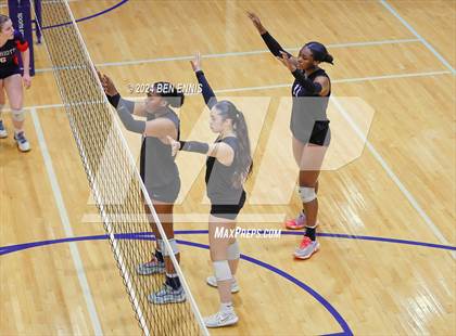 Thumbnail 3 in Mount Pisgah Christian vs. Chamblee (Lovett Block Party) photogallery.