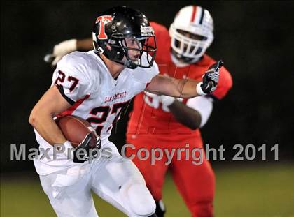 Thumbnail 3 in Tesoro vs. San Clemente (CIF SS Playoffs) photogallery.