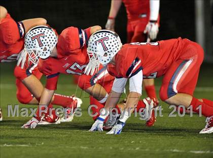 Thumbnail 3 in Tesoro vs. San Clemente (CIF SS Playoffs) photogallery.