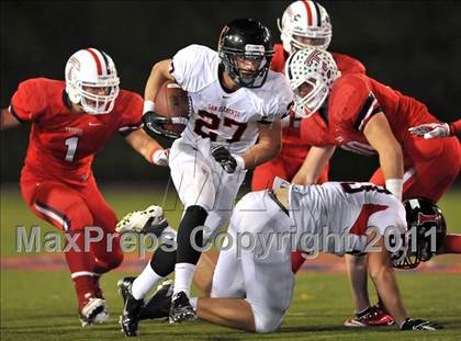Thumbnail 3 in Tesoro vs. San Clemente (CIF SS Playoffs) photogallery.