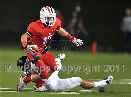 Thumbnail 3 in Tesoro vs. San Clemente (CIF SS Playoffs) photogallery.