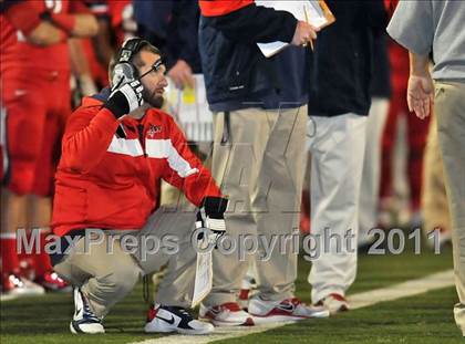 Thumbnail 3 in Tesoro vs. San Clemente (CIF SS Playoffs) photogallery.