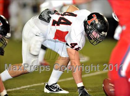 Thumbnail 2 in Tesoro vs. San Clemente (CIF SS Playoffs) photogallery.