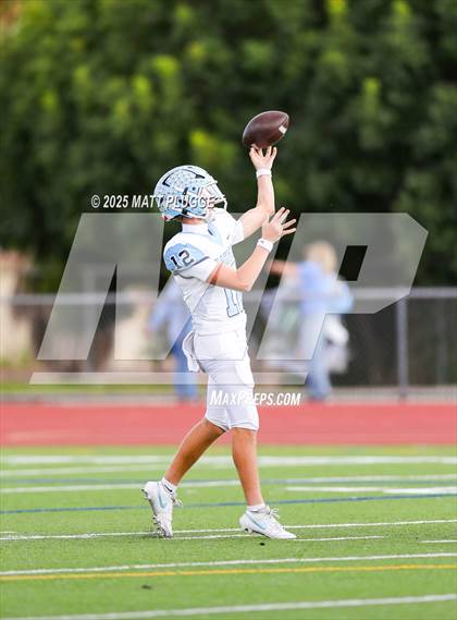 Thumbnail 1 in JV: Saugus @ Canyon photogallery.