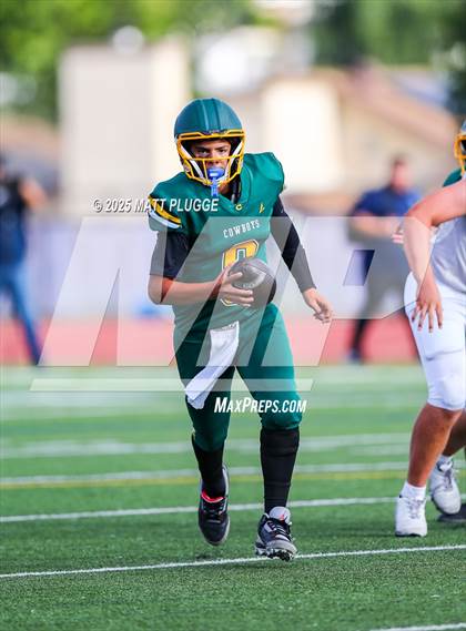 Thumbnail 1 in JV: Saugus @ Canyon photogallery.