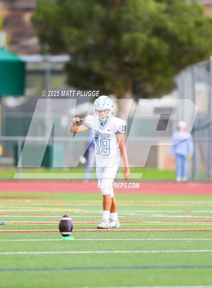 Thumbnail 3 in JV: Saugus @ Canyon photogallery.