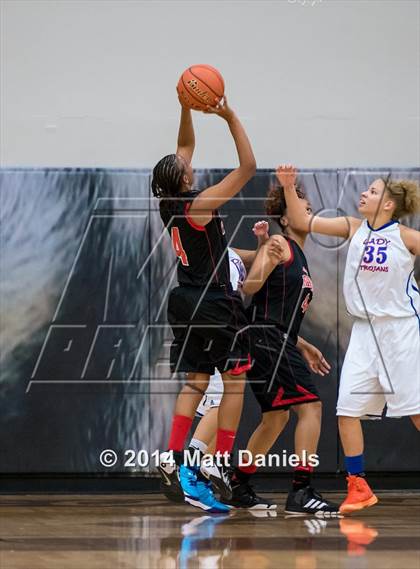 Thumbnail 1 in Rangeview vs. Fountain-Fort Carson (Douglas County Tournament) photogallery.