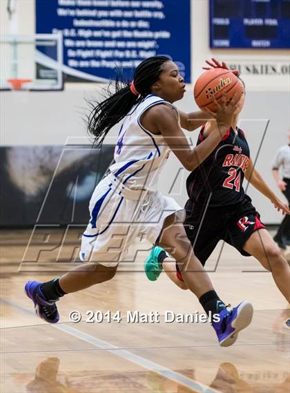 Thumbnail 1 in Rangeview vs. Fountain-Fort Carson (Douglas County Tournament) photogallery.