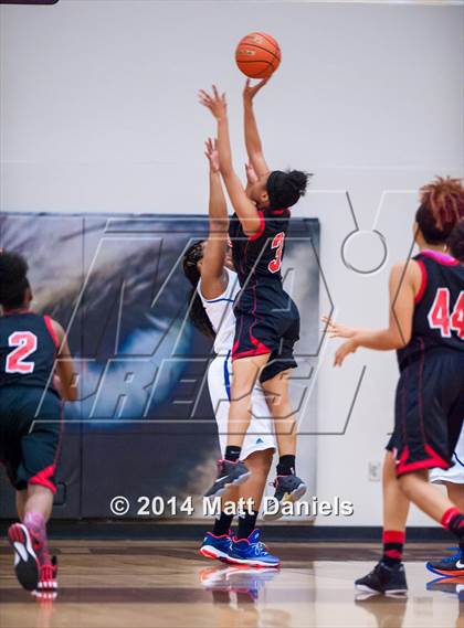 Thumbnail 2 in Rangeview vs. Fountain-Fort Carson (Douglas County Tournament) photogallery.