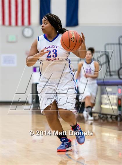 Thumbnail 1 in Rangeview vs. Fountain-Fort Carson (Douglas County Tournament) photogallery.