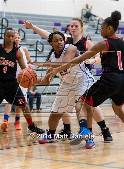 Thumbnail 2 in Rangeview vs. Fountain-Fort Carson (Douglas County Tournament) photogallery.