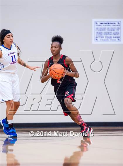 Thumbnail 3 in Rangeview vs. Fountain-Fort Carson (Douglas County Tournament) photogallery.
