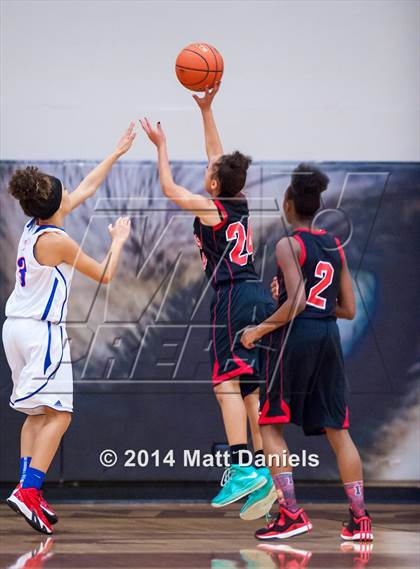 Thumbnail 1 in Rangeview vs. Fountain-Fort Carson (Douglas County Tournament) photogallery.