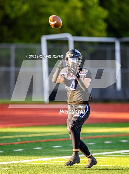 Thumbnail 2 in Potomac Senior @ Battlefield photogallery.