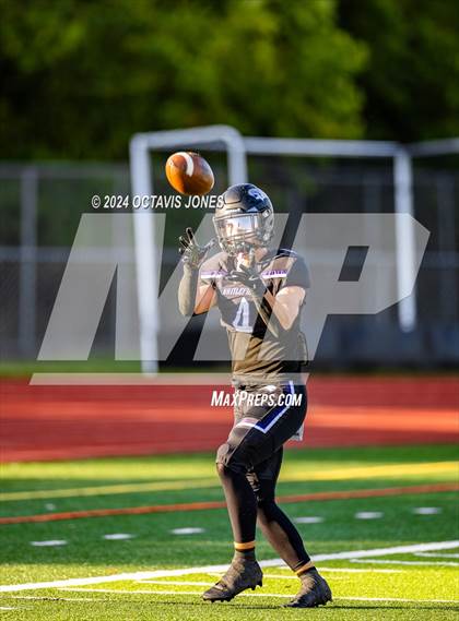 Thumbnail 3 in Potomac Senior @ Battlefield photogallery.