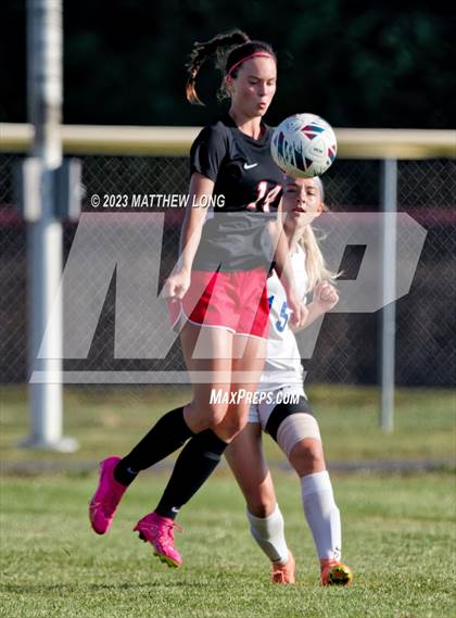 Thumbnail 3 in Park Tudor vs Canterbury photogallery.