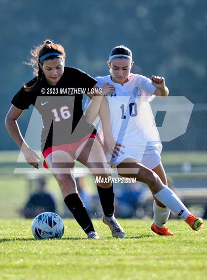 Thumbnail 1 in Park Tudor vs Canterbury photogallery.